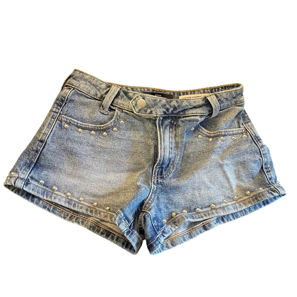 BCBGeneration Womens Low Rise Studded Denim Shorts Light Wash Blue Size 0 24